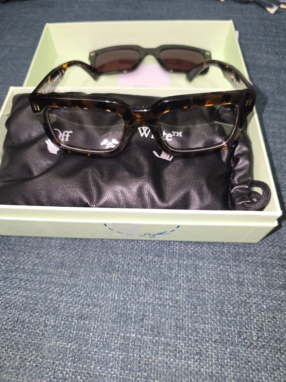 Off-White Black Rectangular Sunglasses with Dark Brown Lenses